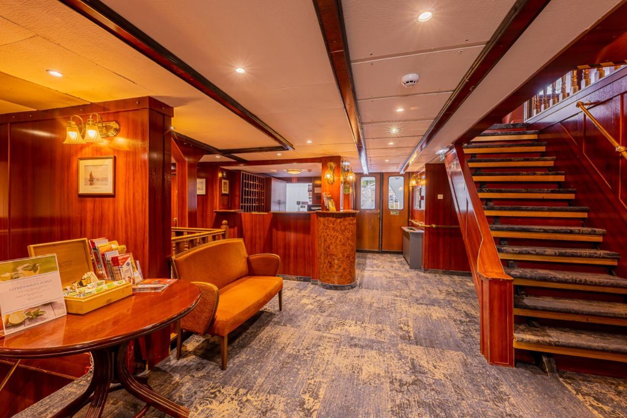 Fortuna Boat Hotel en barco Budapest